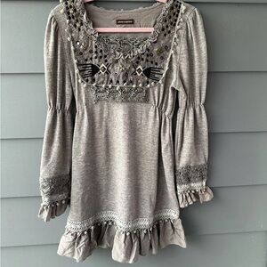 John Fashion Gray Embellished Tunic Top Sz S